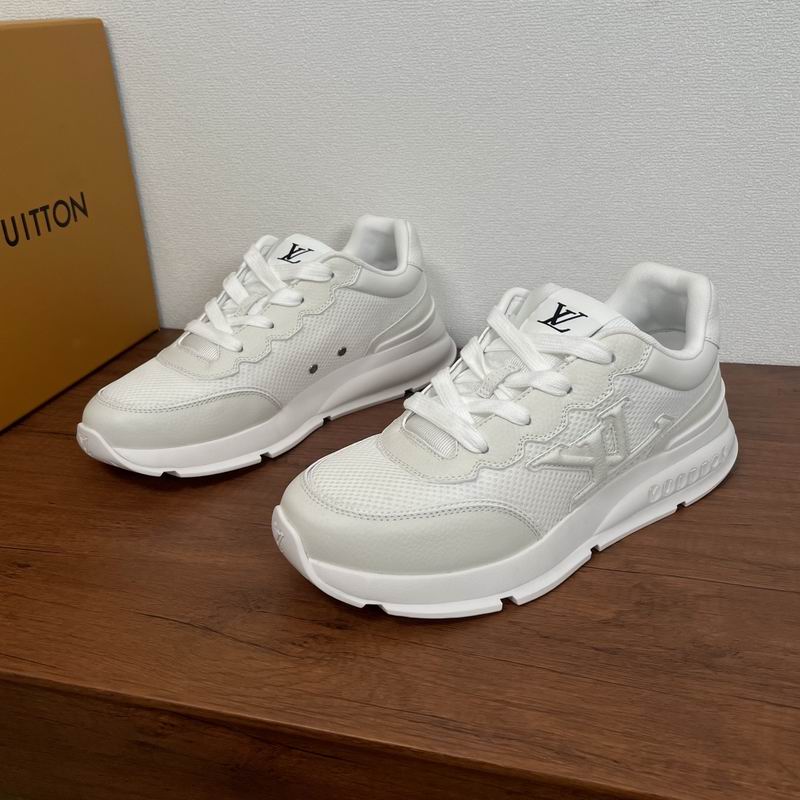 Louis Vuitton Sneakers Mens ID:20260308-96
